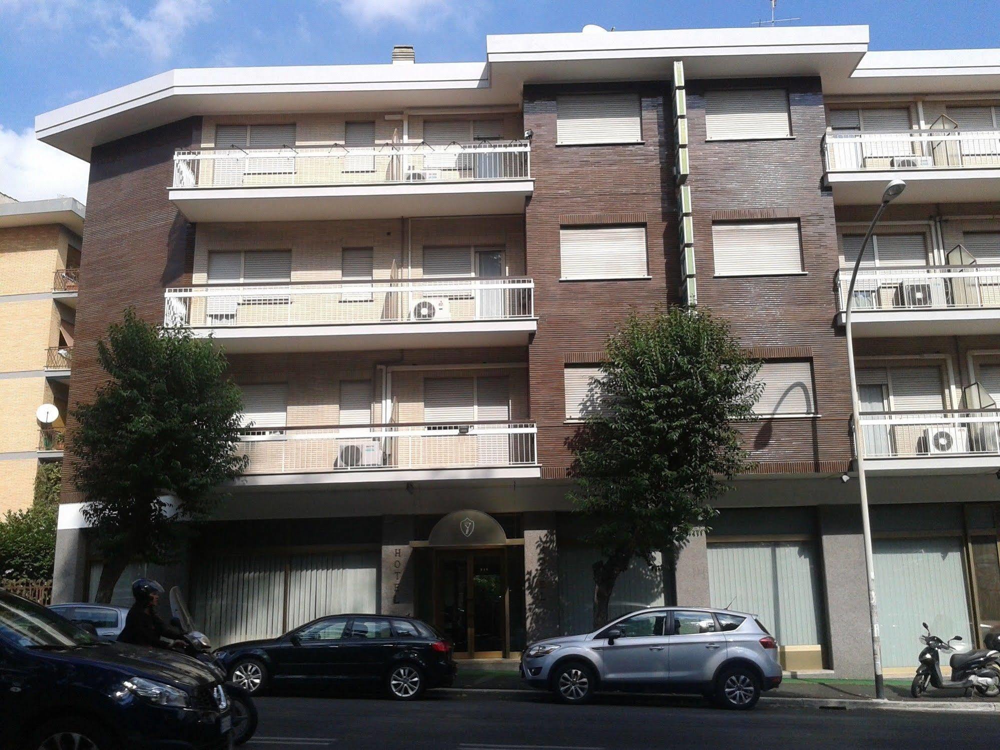 רומא York Hotel מראה חיצוני תמונה