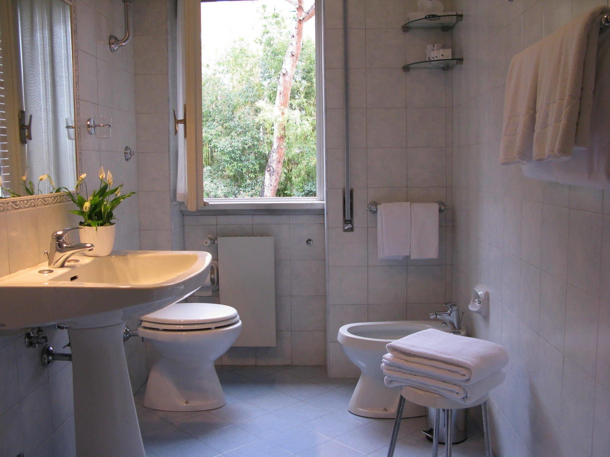 רומא York Hotel מראה חיצוני תמונה