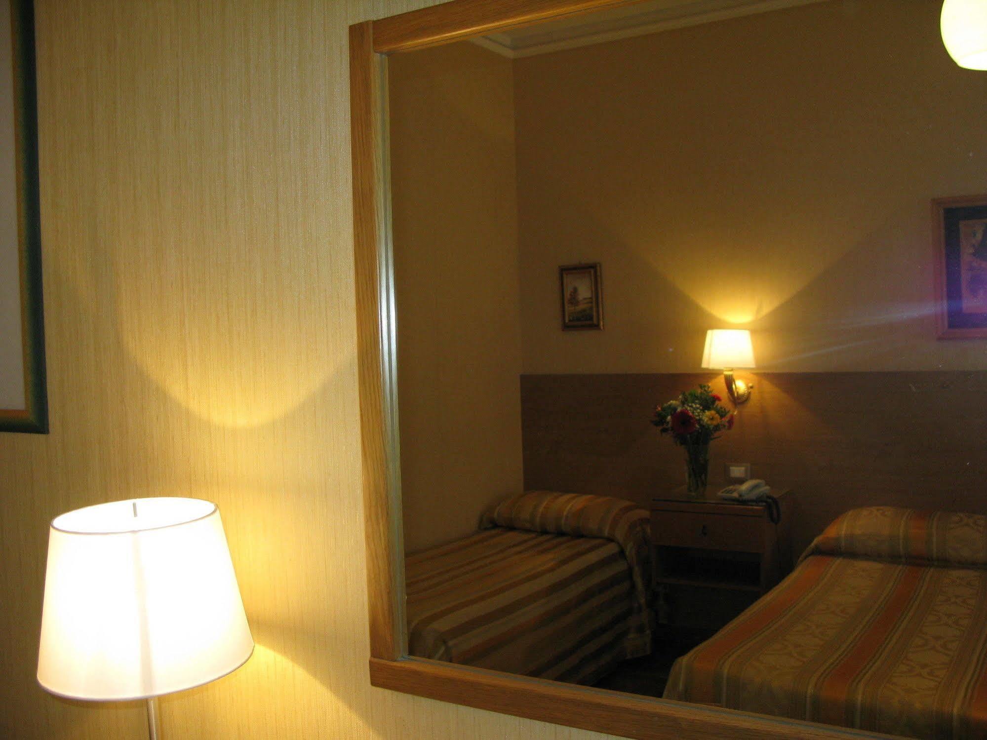 רומא York Hotel מראה חיצוני תמונה